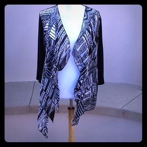 NWT Chico’s travelers black/white Rhea jacket